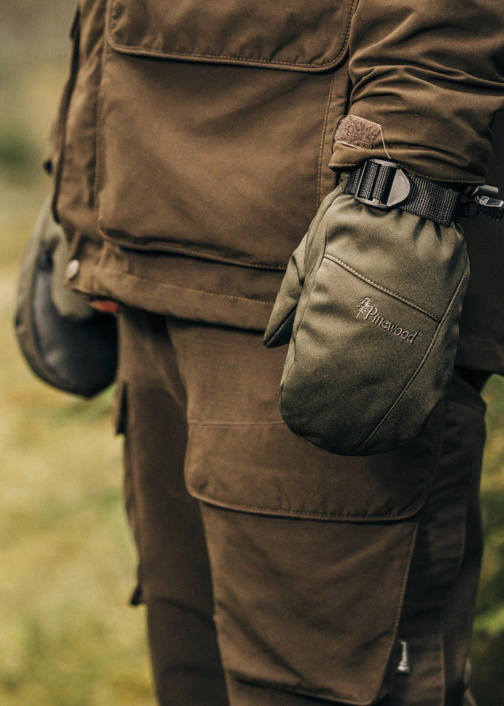 Pinewood® Gevoerde Wanten 1126