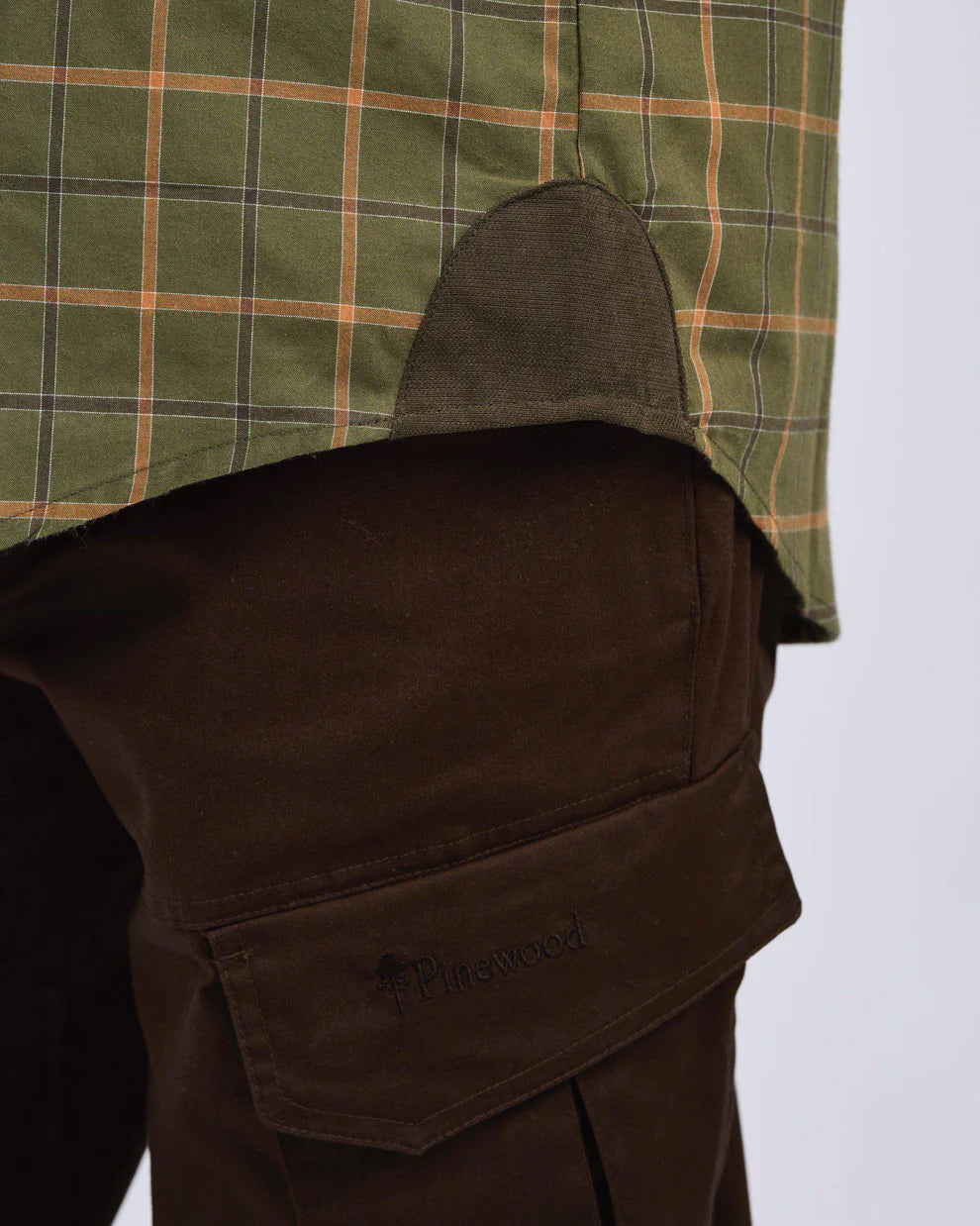 Pinewood® Wolf Shirt 5329