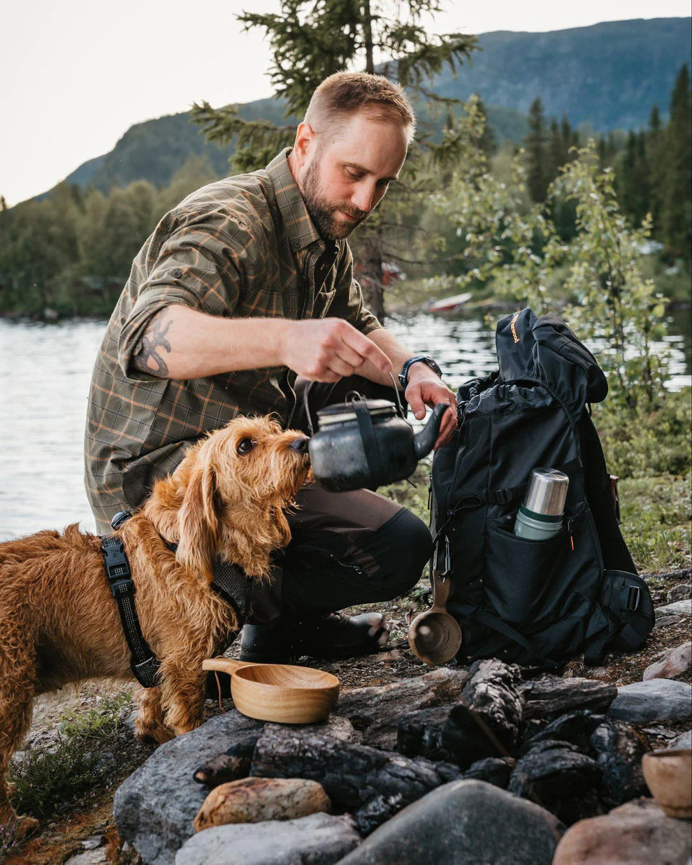 Pinewood® Wolf Shirt 5329