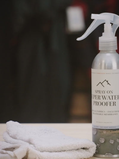 Pinewood® Pinetech® Super Water-Proofer Spray 9693